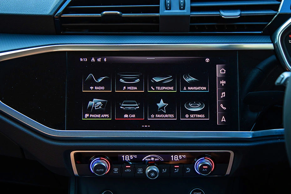 Q3 Sportback — Photo