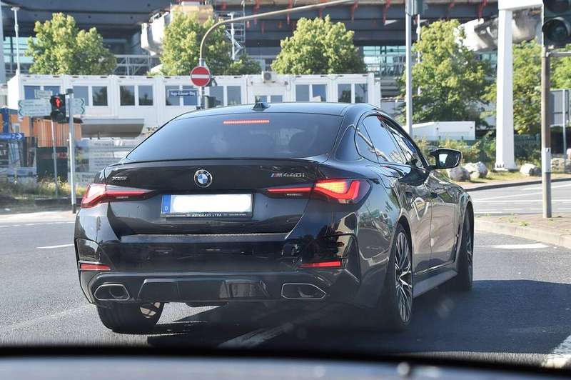 M440i — Exterior