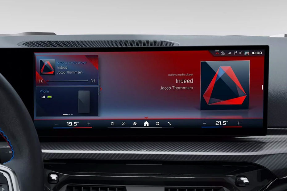 M440i — Photo