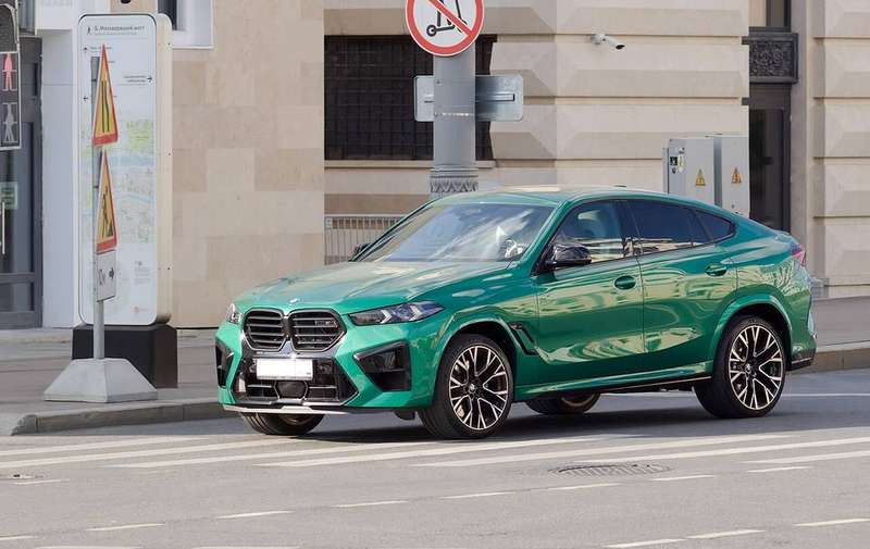 X6 — Exterior