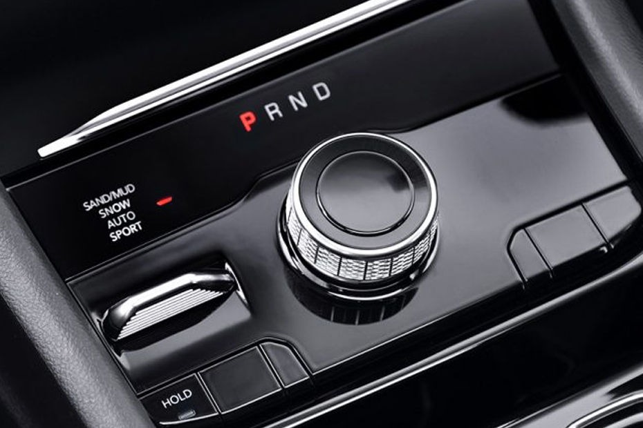 Grand Cherokee — Photo