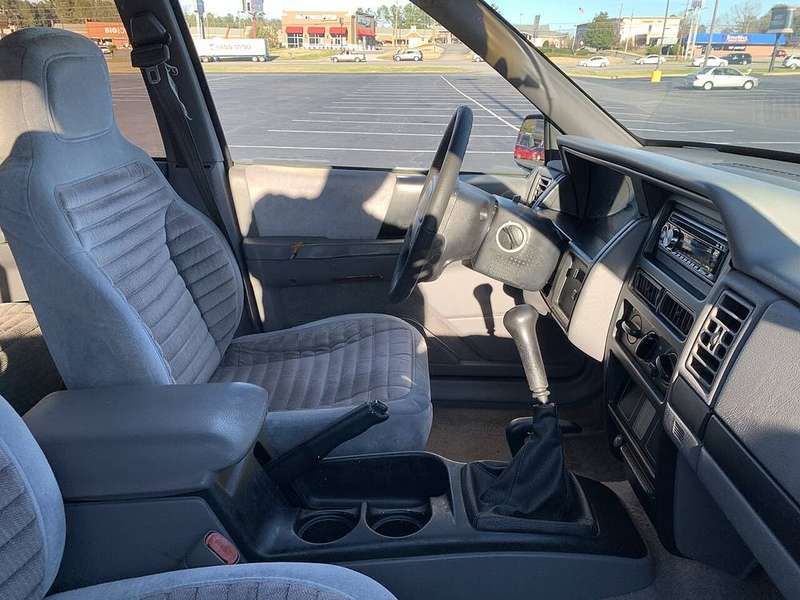Grand Cherokee — Interior