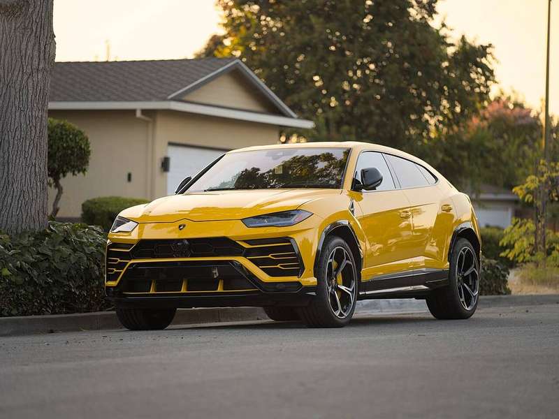 Urus — Exterior