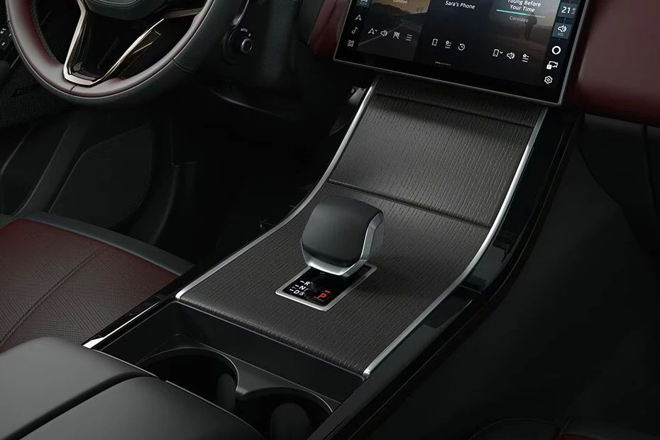 Range Rover Velar — Photo