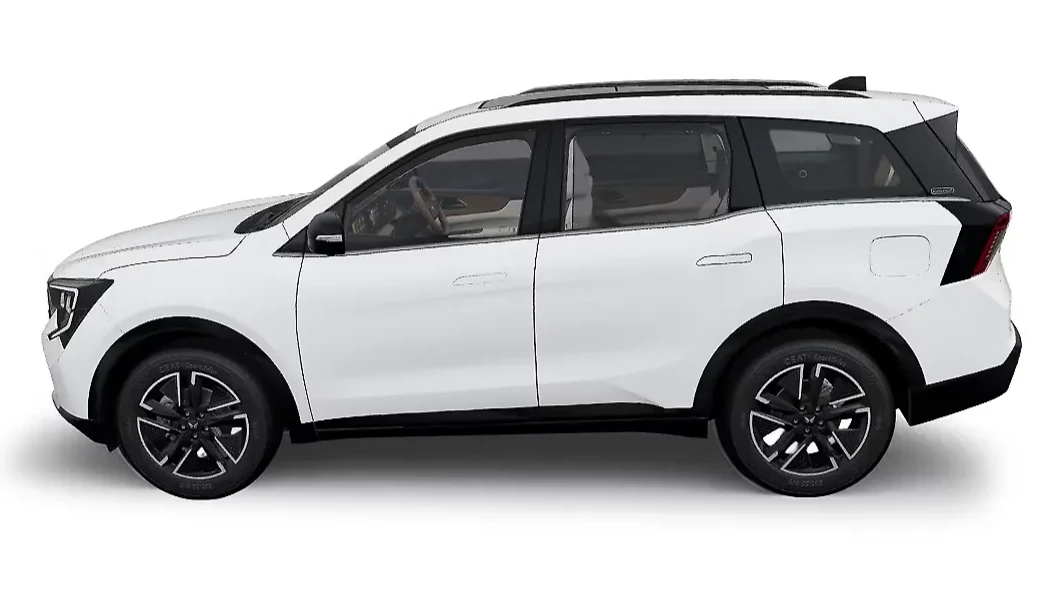 XUV 7XO — Photo