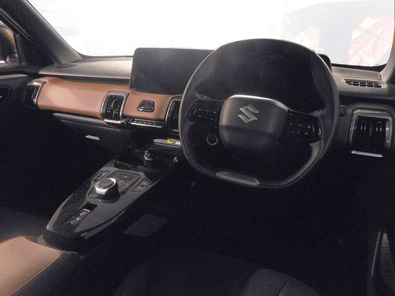 e-Vitara — Interior