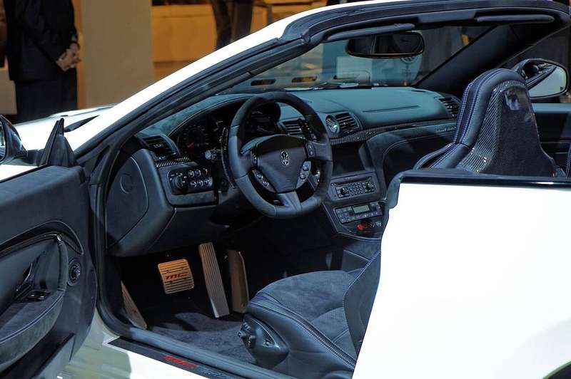 GranCabrio — Interior