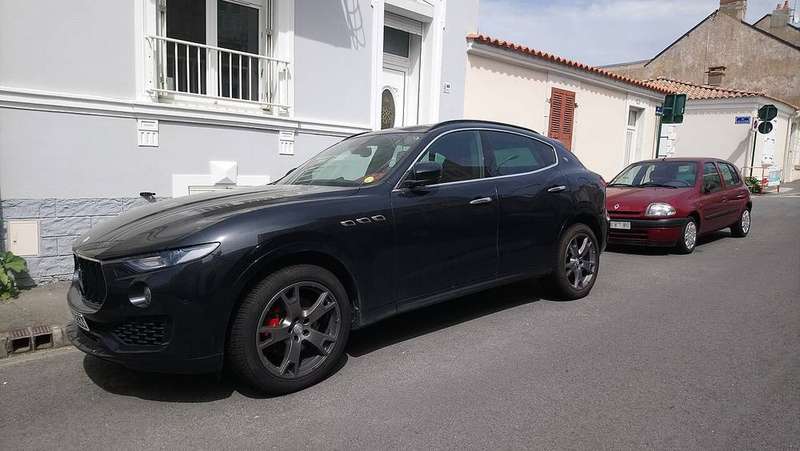Levante — Exterior