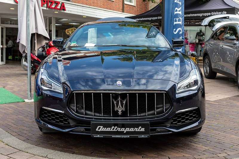 Quattroporte — Exterior