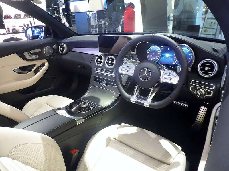 AMG C 43 — Interior