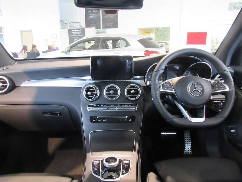 C-Class — Interior