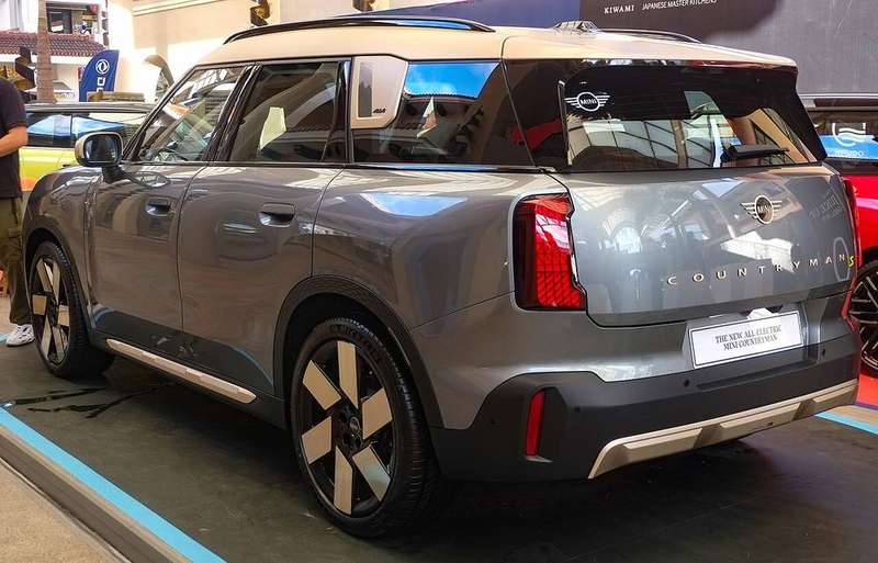Countryman Electric — Exterior