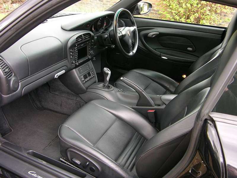 911 — Photo