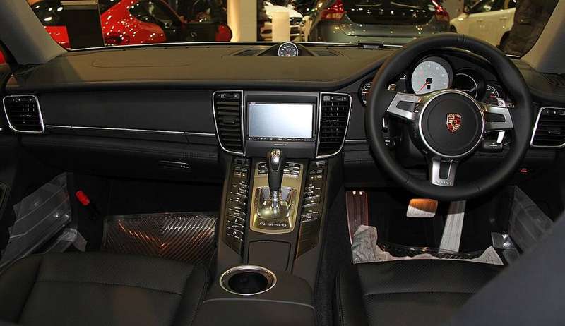 Panamera — Interior