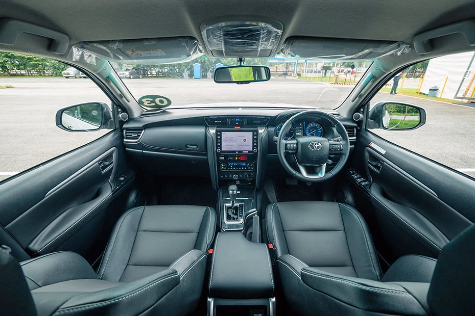 Fortuner — Photo