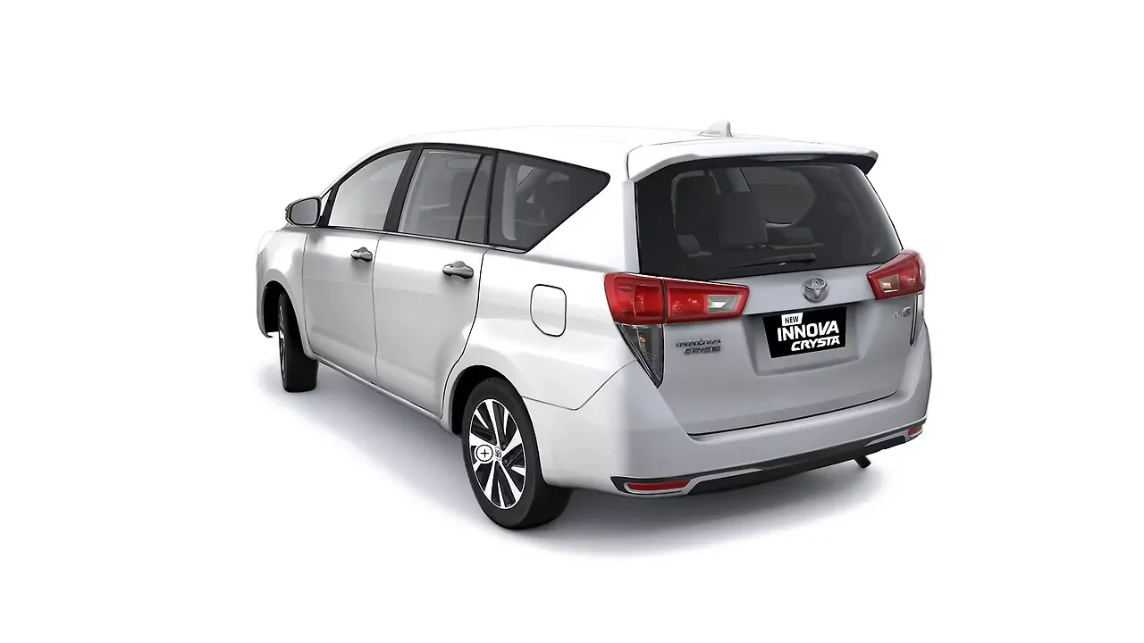 Innova Crysta — Photo