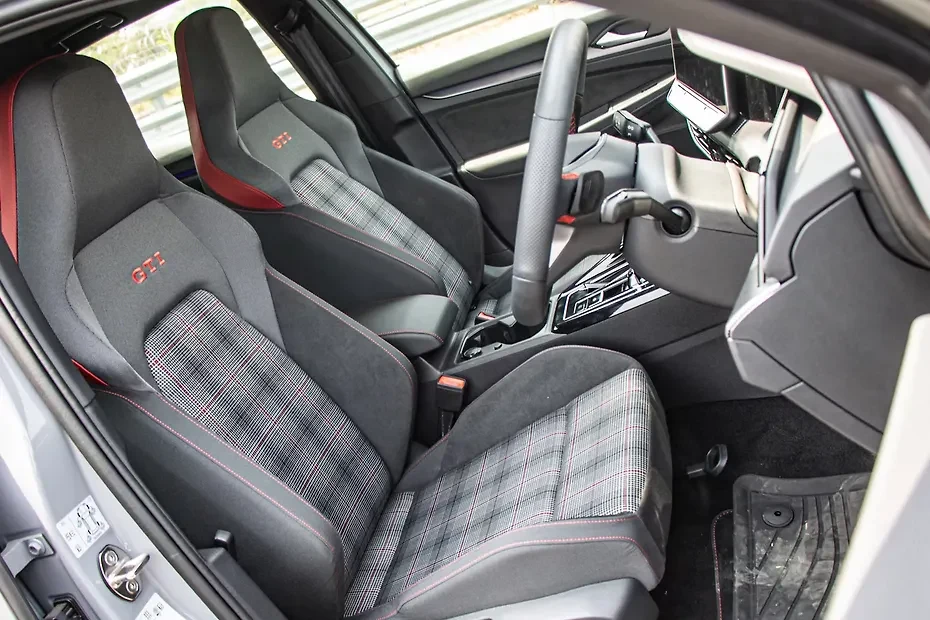 Golf GTI — Photo
