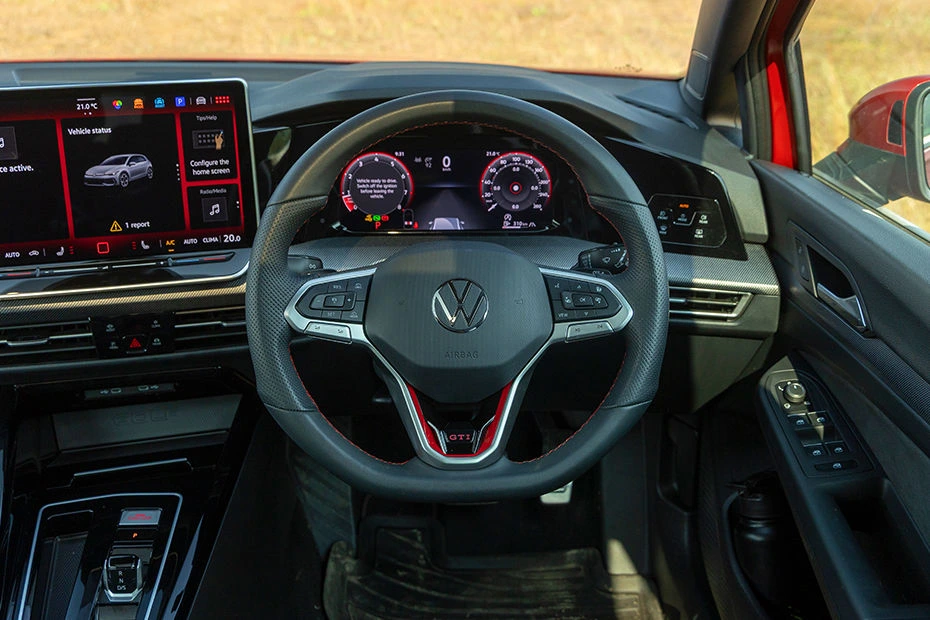 Golf GTI — Photo